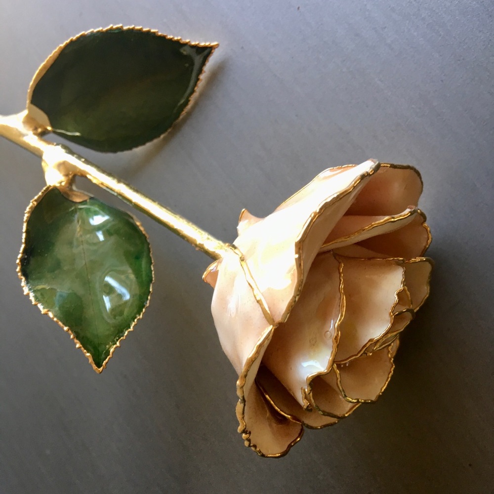 Living Gold Rose, Living Gold Real Rose